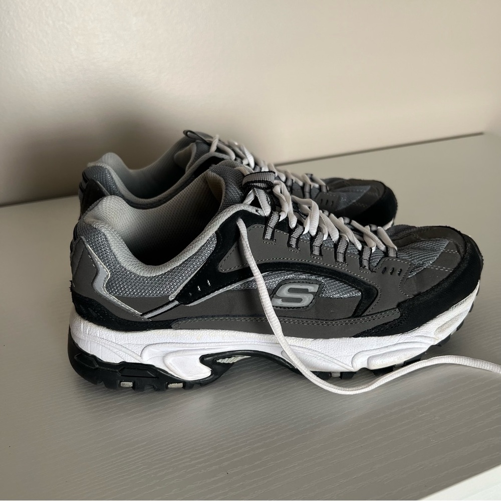 Skechers Men's Black and Gray Sneakers